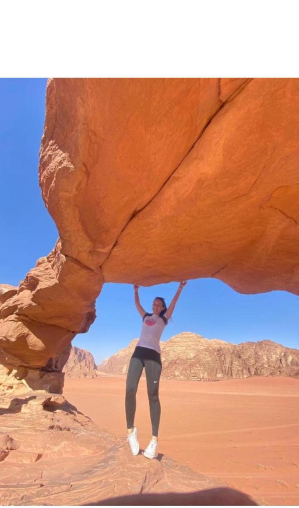 Bed and Breakfast Titanic Camp Wadi Rum Exterior foto